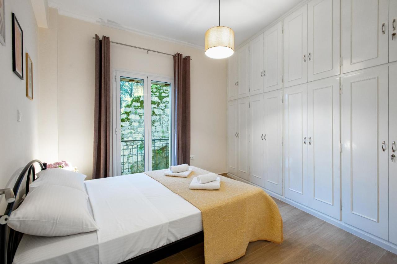 Helena'S Apartment In Corfu Town Exterior foto